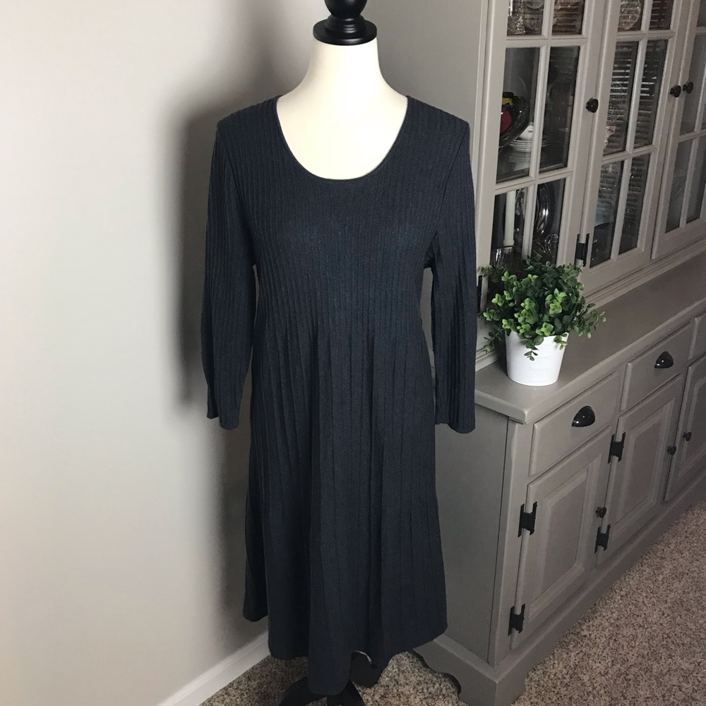 Eileen Fisher 100% Wool Dress Size Large